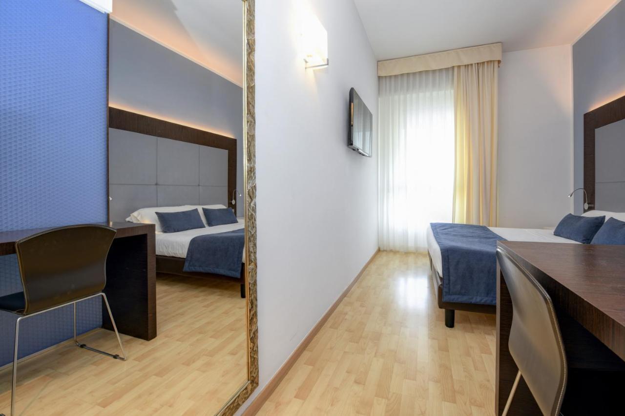 Hotel City Desenzano del Garda Exterior photo