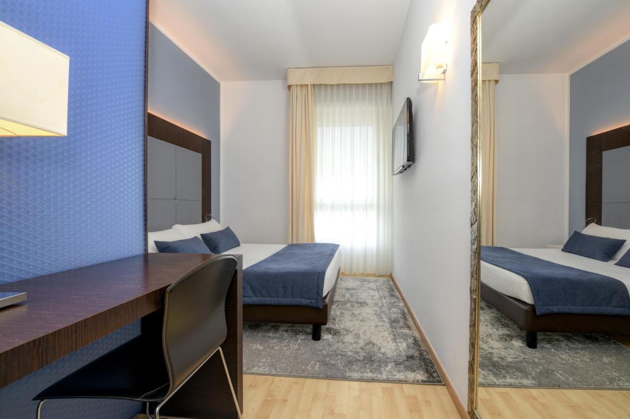 Hotel City Desenzano del Garda Exterior photo