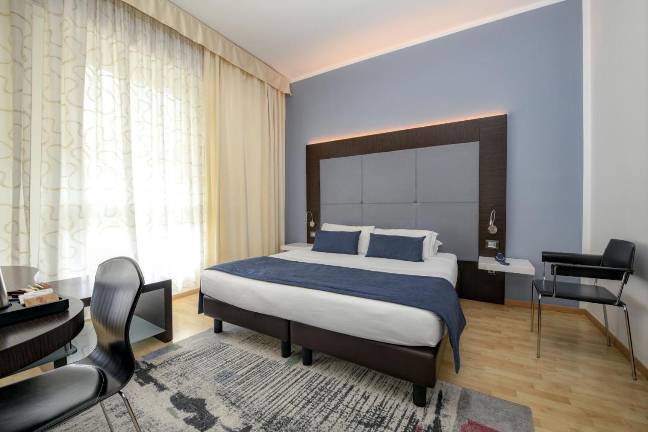 Hotel City Desenzano del Garda Exterior photo
