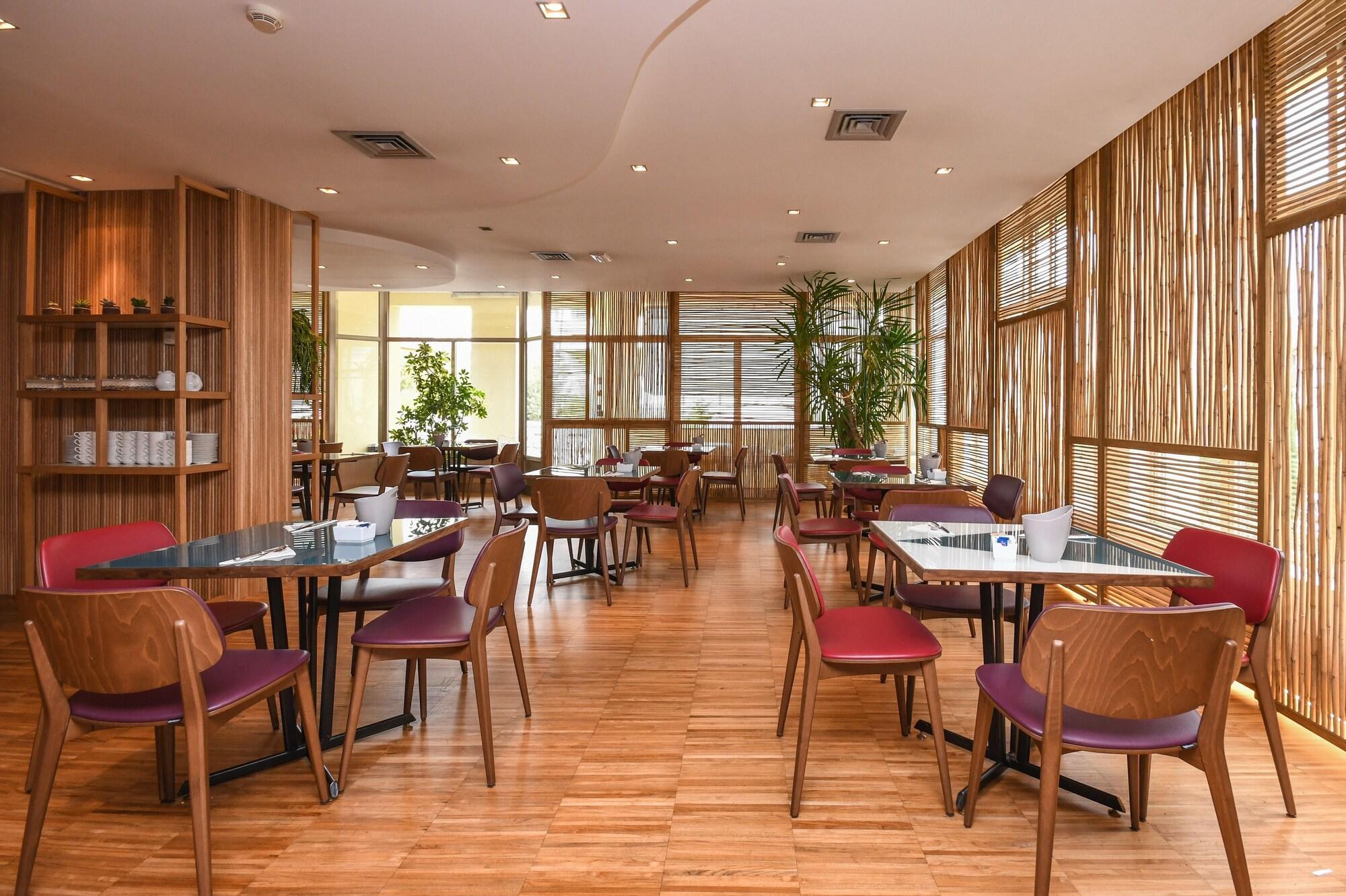 Hotel City Desenzano del Garda Exterior photo