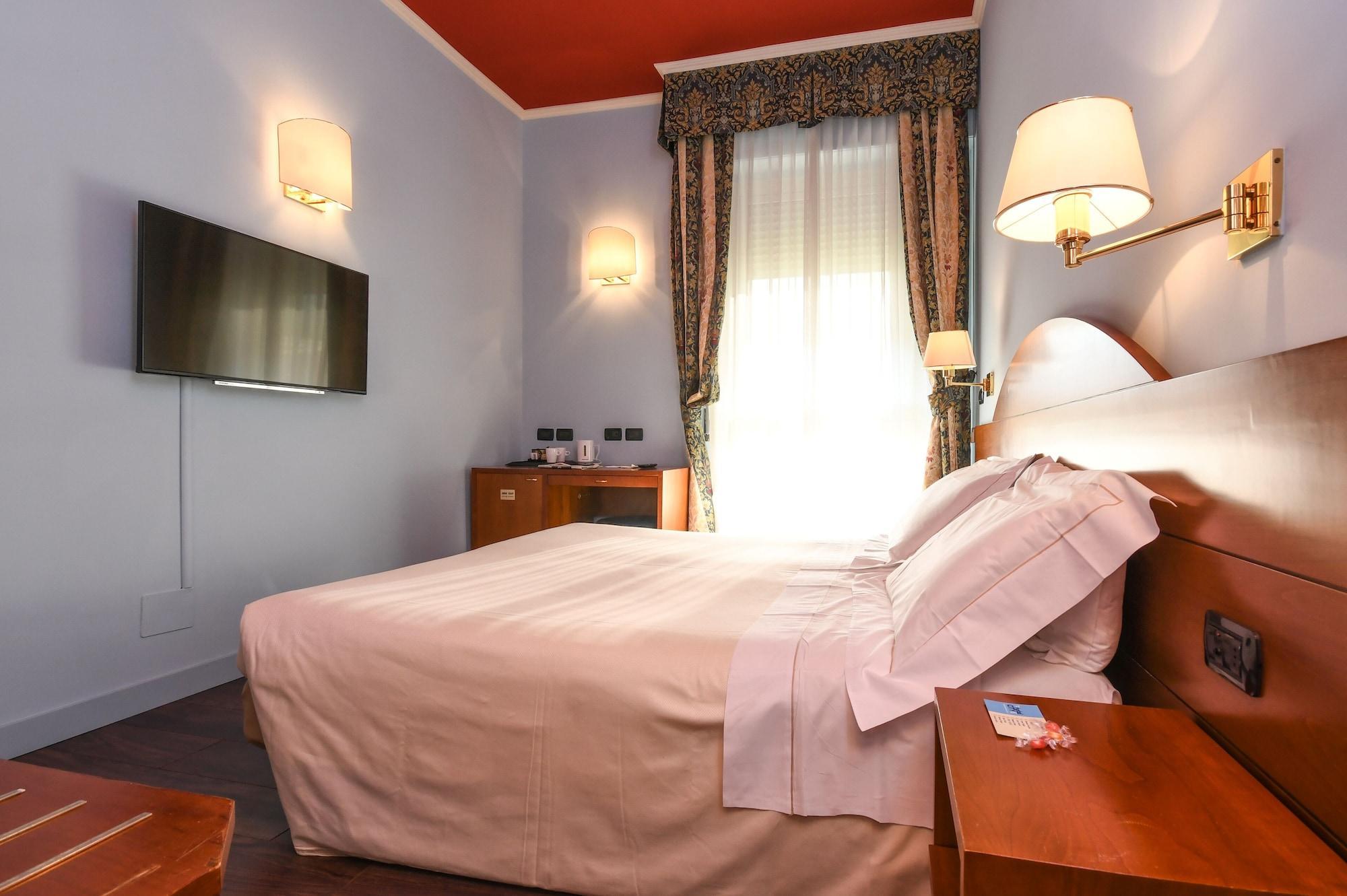 Hotel City Desenzano del Garda Exterior photo