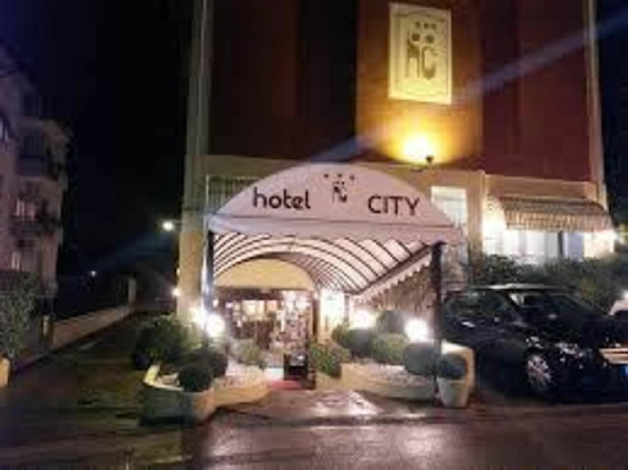 Hotel City Desenzano del Garda Exterior photo